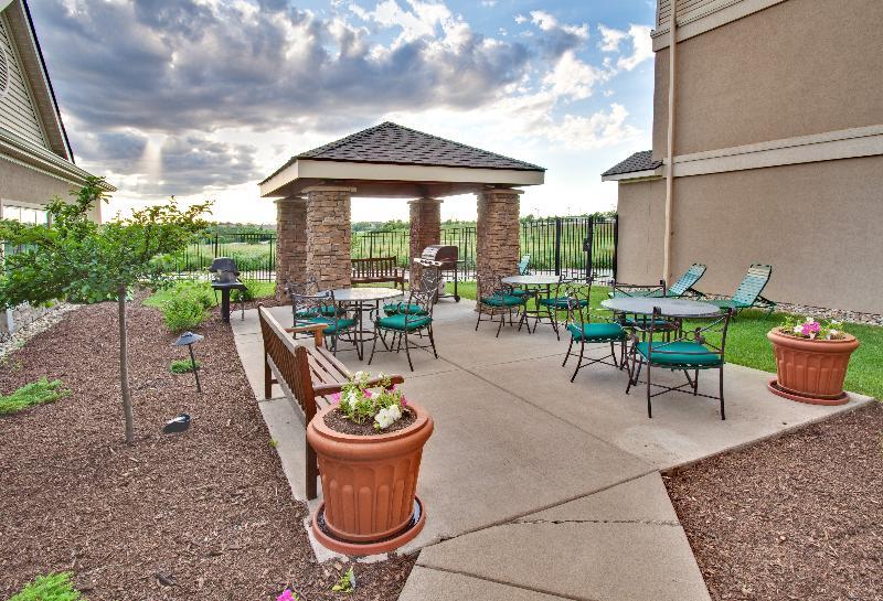 Staybridge Suites Davenport, An Ihg Hotel Bettendorf Exterior photo